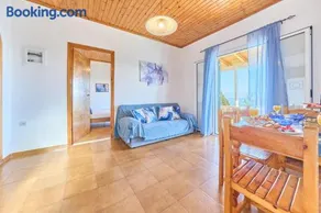 Dolphin villa 1 - Image 3
