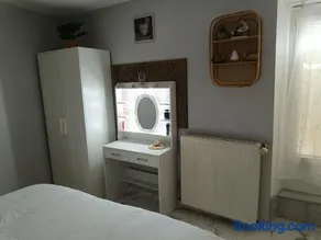 LuxuryT2 - Image 2
