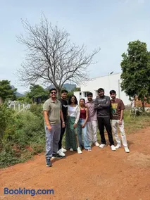 Jani and jai little home, adhiyogi, Isha, Dual AC x2 room villa - Image 1
