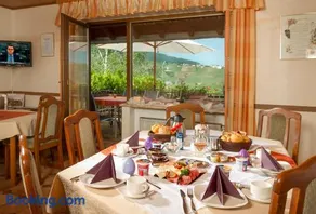 Pension und Weingut Moselblick - Image 2