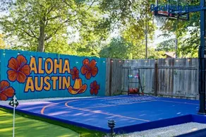 Lone Star Luau - Pool Spa Billiard & Sport Court - Image 2