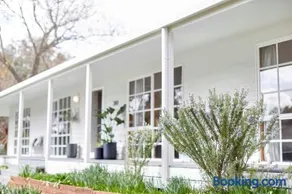 Bosk Haven Bush Escape - Image 1