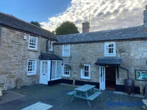 The Fountain Inn - Image 5