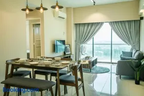 Stylish River View Apartment In Ipoh - Image 2