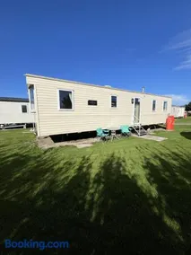 Golden Sands Mablethorpe 8 Birth Caravan - Image 4