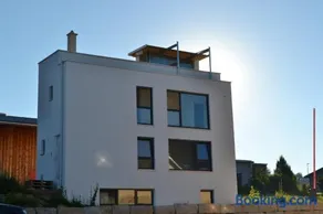 Designerhaus mit Dachterrasse - Image 1