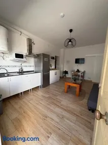 apartamento en zona residencial - Image 4