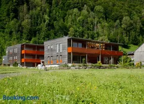 Apartamento con terraza, sauna y jacuzzi | Adaptado para teletrabajar - Image 2