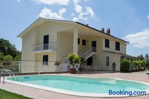 Casa Vacanze La Mattonara - Image 1