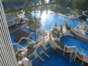 Apartamentos BENALBEACH - Image 1
