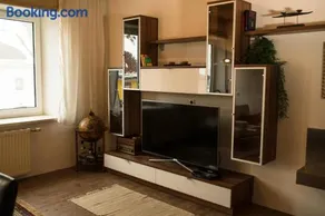 Kronlachner's Apartment - Image 5