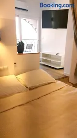 Guesthouse GC Airport - Image 3