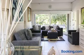 Vaal River Garden Cottage - Image 3