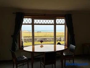 Buttof Lewis B&B - Image 2