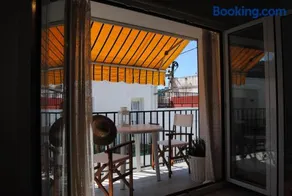 LLAFRANC 100 - calle Coral- - Image 2