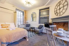 The Merchants House - Image 4