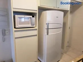 4 Suites, Ar Condicionado, próximo a praia e vista linda da mata - Image 2