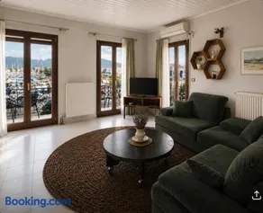LefkasLoft Marina View GuestHouse - Image 2