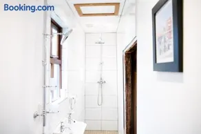 Lakeland Lodge 400 year old Bavarian Lodge with Private Hot Tub Pet Friendly - Image 3