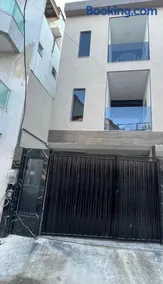 Casa de alto padrão perto da praia - Image 3