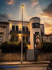 Residencia LIS - Image 1
