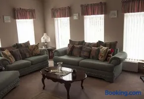 Eagle View Holiday Home by Trident Holiday Homes - Image 2