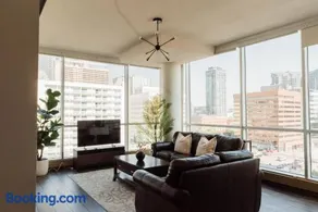 the YYC Lookout Tower & City Vibes 2BR w Parking - Image 5