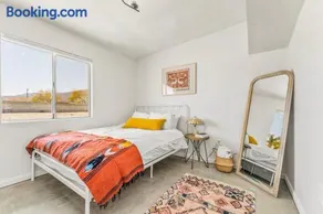 The Maude House - Image 3