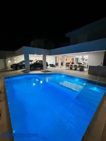 The most exclusive and complete house in Peracanga - Image 1