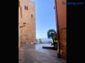 Tarragona Rooms 4 - Image 1
