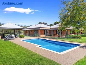 Hubbard Hill - Yarra Glen - Image 2