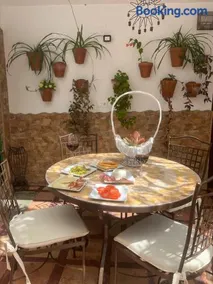 Casa Almenta - Tu hogar para desconectar en el pueblo más bonito de Málaga - Image 2