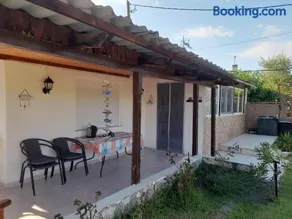 Marilyn's Cottage in Sozopoli Chalkidiki - Image 3