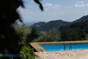 Villa mit Garten, Grill und privatem Pool | Panoramablick | Ideal für Homeoffice - Image 3