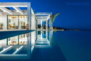 Horizon Luxury Suite - Image 1