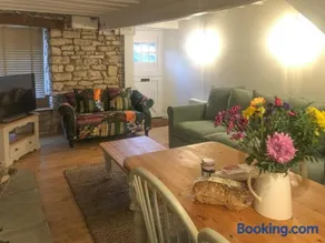 The Street Cottage - Image 3