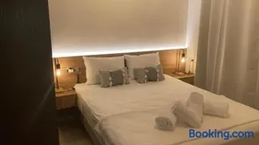 Bright Luxury Center, Free Private Parking - Image 3