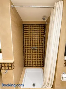 Miramas 2 Premium Studio - Image 3