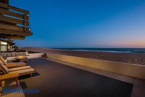 Luxury Modern Designer Beach House on Sand w/ Pool - Image 1