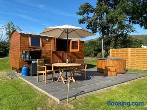 Vale View Glamping - Image 2