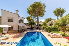 Charming Villa in Teulada with Private Pool - Image 3
