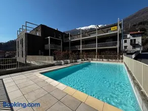 Lake view apartment with swimming pool - Larihome A87 - Image 1