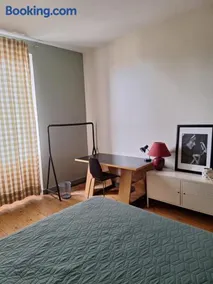 Chambre privée dans une maison ancienne - Image 4