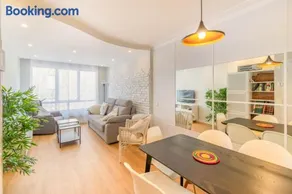 Espacioso y cómodo apartamento en Pamplona - Image 1