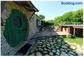 La Maison Hobbit Troglodyte - Image 1