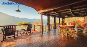 Kozy Oaks 4BR, Amazing Views, HotTub, EV Chrger, 6 Miles to Sequoia - Image 5