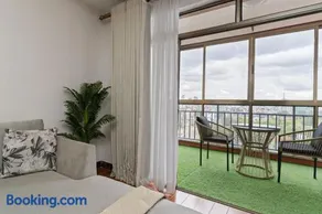 Chic 2BR plus DSQ With Swimming Pool along Ngong Rd-Kilimani - Image 3