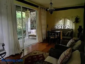 Spacious Villa with Pool in Cabeanca 250 m² - Image 1
