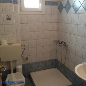 Hotel Akrogiali - Image 5