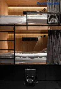 Globe Runner Rooms & Dorms - Image 5